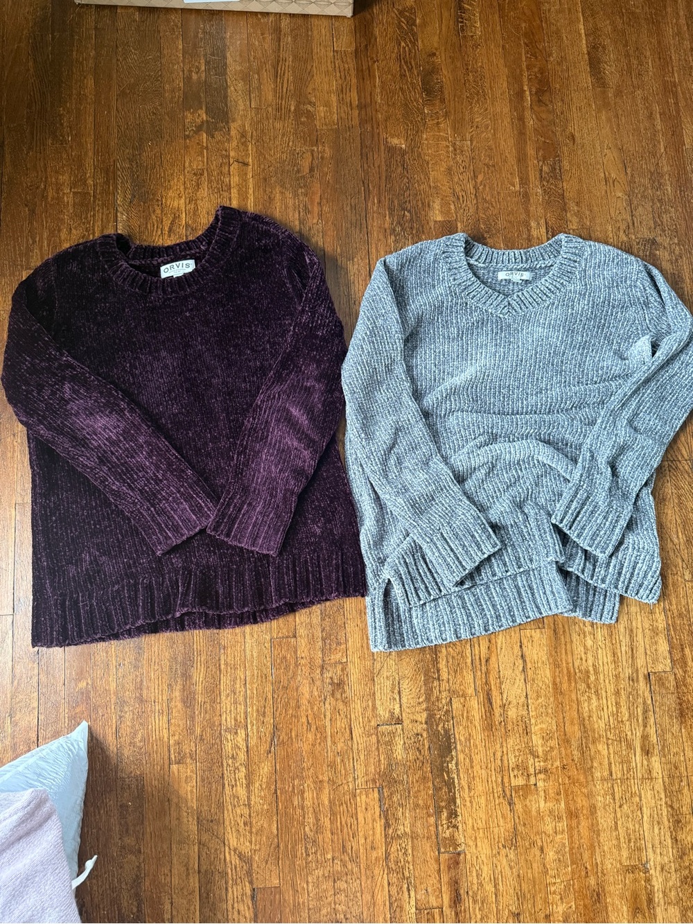 Orvis Women's Chenille Crew Sweater in Deep Purple and Heather Gray
